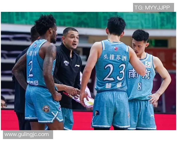 南京篮球队荣登速度排行榜第一名引发广泛关注与讨论